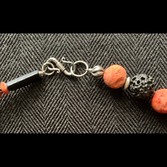 Multi-stone necklace - Picture 3 of 4